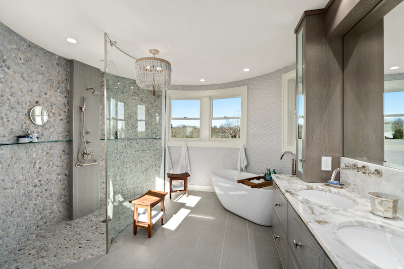 Rhode Island Kitchen and Bath Curbless Shower