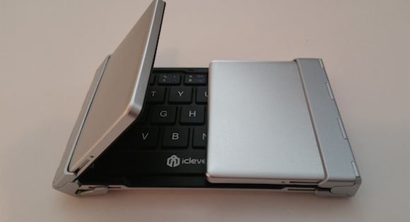 The IC-BK03 from iClever is a compact Bluetooth keyboard that folds.